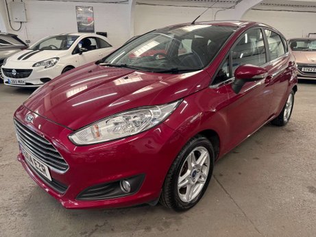 Ford Fiesta 1.0T EcoBoost Zetec Hatchback 5dr Petrol Powershift Euro 5 (100 ps) 2