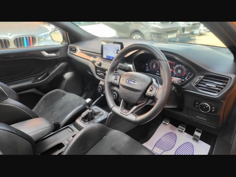 Ford Focus ST 14
