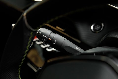 Peugeot 208 PURETECH GT S/S 13