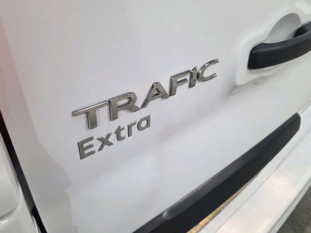 Renault Trafic RENAULT TRAFIC LWB DIESEL LL30 Blue dCi 130 Extra [Safety] Van 8