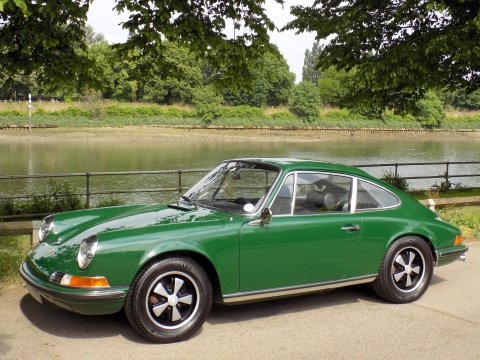 Porsche 911 T 2.2 LWB - LHD COUPE 1