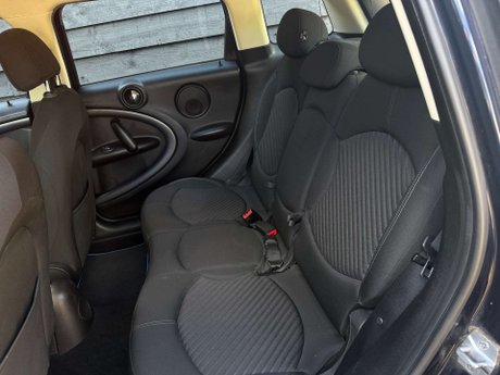 Mini Countryman 2.0 Countryman Cooper SD Auto 5dr 27