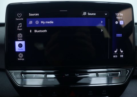 Volkswagen ID.3 Pro 58kWh Hatchback 5dr Electric Auto (204 ps) 25