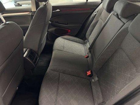Volkswagen Golf 1.5 Golf Life TSi 5dr 22