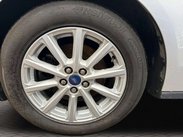 Ford Galaxy ZETEC ECOBLUE 23