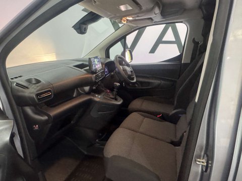 Citroen Berlingo 1.5 Berlingo Enterprise BlueHDi S/S 5dr 21