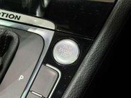 Volkswagen Golf 2.0 TSI R Hatchback 5dr Petrol DSG 4Motion Euro 6 (s/s) (300 ps) 37