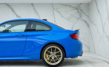 BMW M2 CS 44
