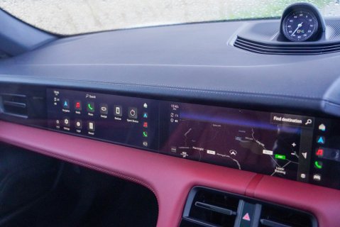 Porsche Taycan Performance Plus 93.4kWh 14