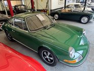 Porsche 911 T 2.2 LWB - LHD COUPE 36