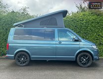 Volkswagen Transporter Highline|Camper|DSG|Auto|4 Berth|4 Belts|Twin Hob|Cooker|Vanlux 3