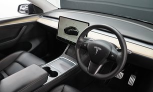 Tesla Model Y PERFORMANCE AWD Midnight Silver GROK AI Assistant 21" Alloys One Owner VATQ 12