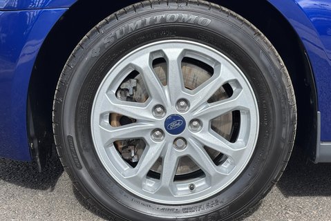 Ford Transit Connect 240 L2 120ps Limited Panel Van - No VAT 29