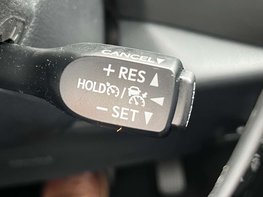 Toyota C-HR 1.8 C-HR Excel HEV CVT 5dr 60
