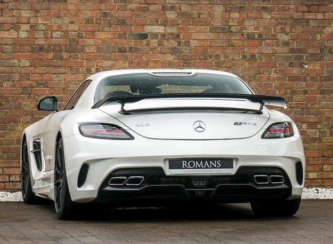 Mercedes-Benz SLS AMG Black Series 3