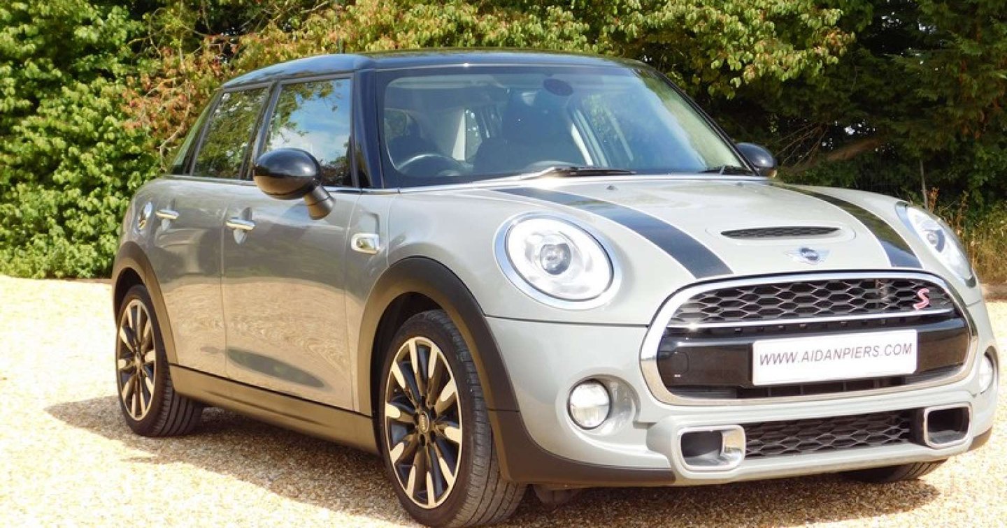 2017 MINI Hatch