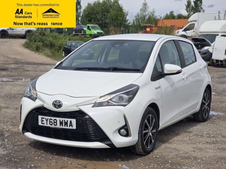 Toyota Yaris 1.5 VVT-h Icon Tech Hatchback 5dr Petrol Hybrid E-CVT Euro 6 (s/s) (100 ps) 3