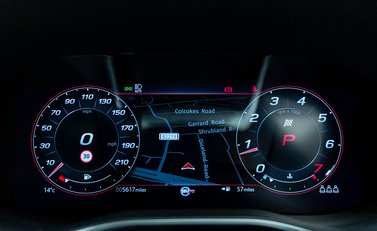 Jaguar F-Pace SVR 22