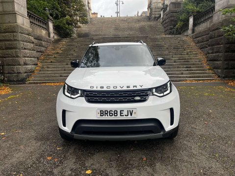 Land Rover Discovery HSE 32