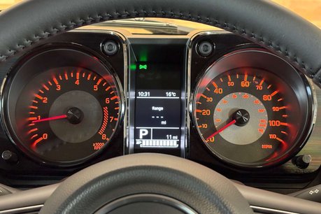 Suzuki Jimny 1.5 SZ5 SUV 3dr Petrol Auto ALLGRIP Euro 6 (101 ps) 9