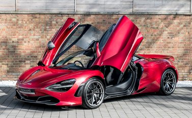 McLaren 720S Performance 6