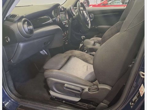 Mini Hatch 1.5 Cooper Seven 5dr 13