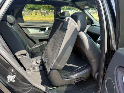 Land Rover Discovery Sport 2.0 Discovery Sport R-Dynamic SE D MHEV Auto 4WD 5dr 26