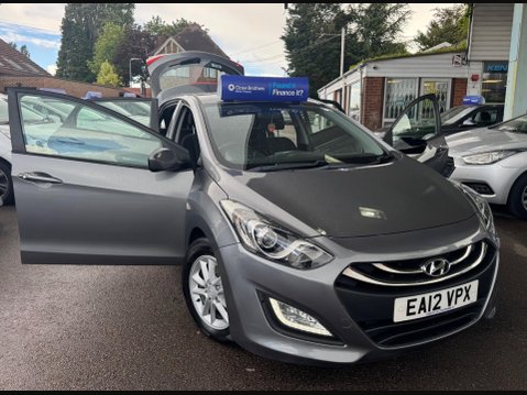 Hyundai i30 1.6 CRDi Blue Drive Active Euro 5 (s/s) 5dr 33