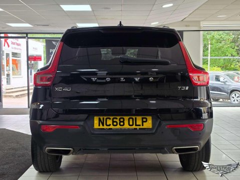 Volvo XC40 1.5 T3 R-Design Euro 6 (s/s) 5dr 87