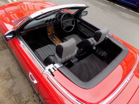 Mercedes-Benz R107 280 SL Sports 66