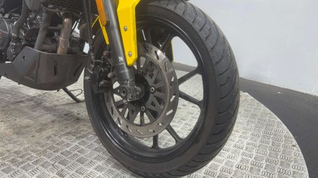 Lexmoto RSS 2024 WATER COOLED 125CC LEARNER BIKE PROJECT SPARES OR REPAIR 17