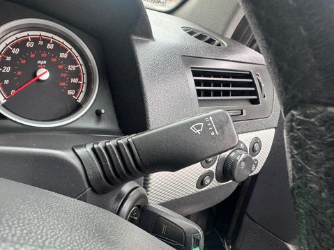 Vauxhall Astra 1.4i 16v SXi 5dr 18
