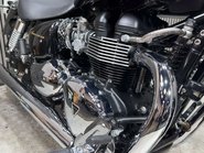 Triumph Bonneville 2011 ONLY 1812 MILES LONG MOT STUNNING CRUISER BIKE 25