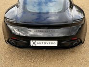 Aston Martin DB11 V8 24