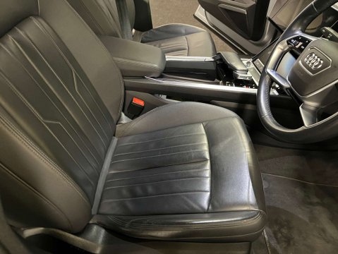 Audi E-Tron e-tron Technik 50 Quattro 4WD 5dr 13