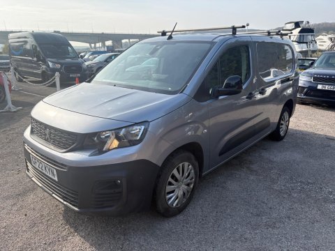 Peugeot Partner BLUEHDI PROFESSIONAL PREMIUM L2 10