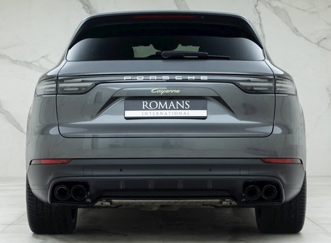 Porsche Cayenne E-Hybrid 5