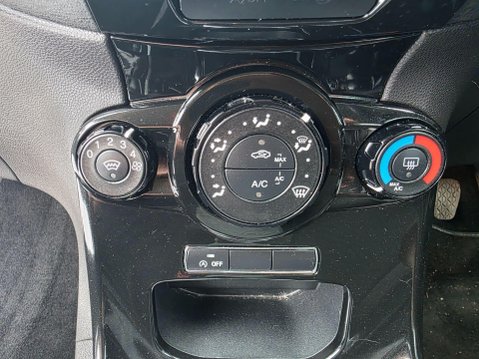 Ford Fiesta 1.0T EcoBoost Zetec Euro 5 (s/s) 5dr 18