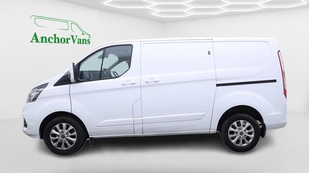 Ford Transit Custom SWB L1H1 Low Roof Limited 280 Air Con Alloys Sensors Cam EURO 6 7