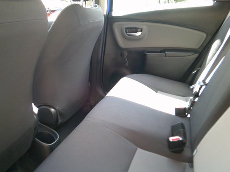 Toyota Yaris VVT-I ICON TECH ONLY 16,000 MILES FROM NEW 16