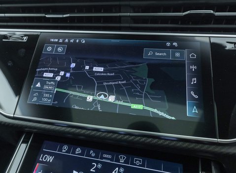 Audi RS Q8 Vorsprung 18