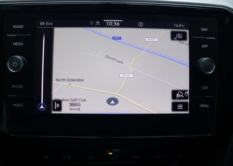 Volkswagen Passat 1.4 TSI 13kWh GTE Estate 5dr Petrol Plug-in Hybrid DSG Euro 6 (s/s) (218 ps 23