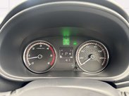 Mitsubishi L200 2.4 L200 Barbarian DI-D Auto 4WD 20