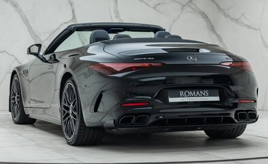 Mercedes-Benz SL Class SL63 AMG PERFORMANCE 13
