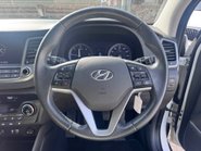 Hyundai TUCSON CRDI SE NAV BLUE DRIVE 11