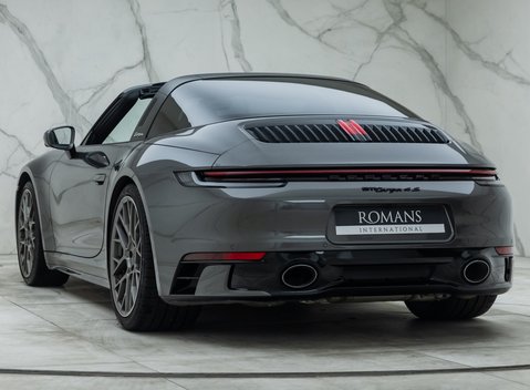 Porsche 911 Targa 4S (992) 13