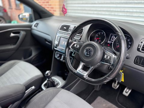 Volkswagen Polo 1.2 TSI BlueMotion Tech R-Line Hatchback 5dr Petrol Manual Euro 6 (s/s) (90 29