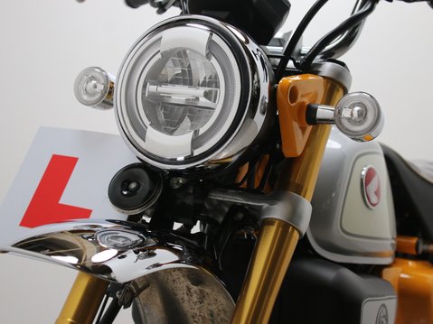 Honda Monkey Z125 MONKEY 17