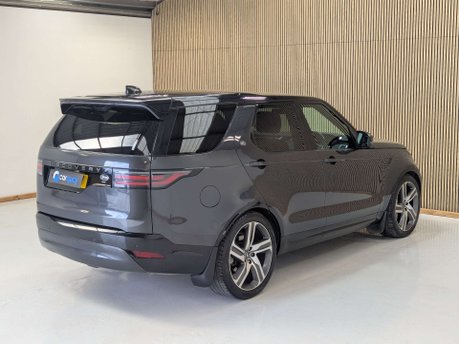 Land Rover Discovery 3.0 Discovery R-Dynamic SE D MHEV Auto 4WD 5dr 24
