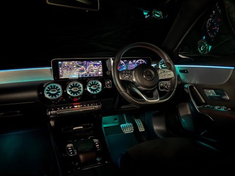 Mercedes-Benz A Class 1.3 A200 AMG Line (Premium) 7G-DCT Euro 6 (s/s) 5dr 17